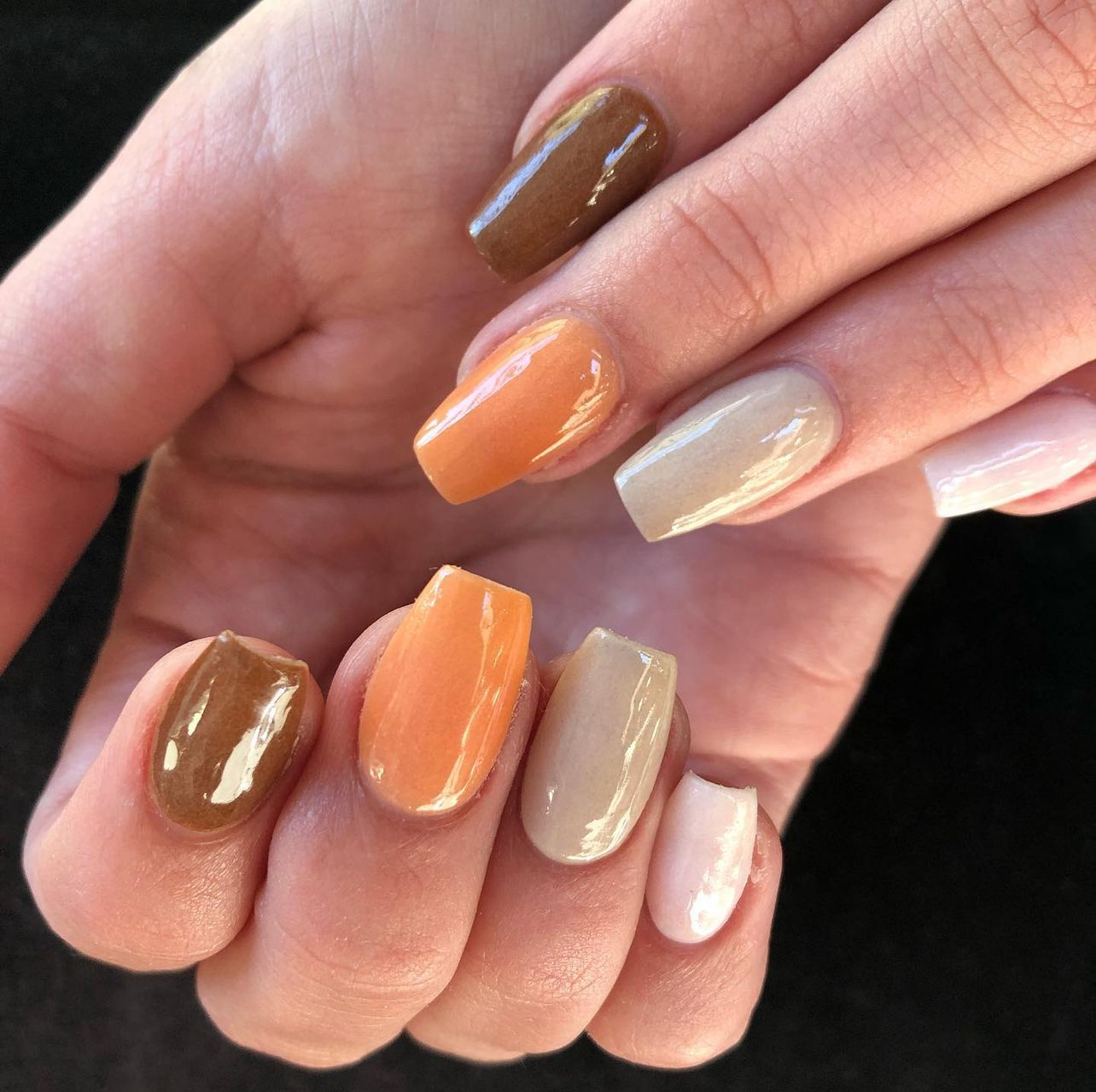 Glow Beauty Lounge logo